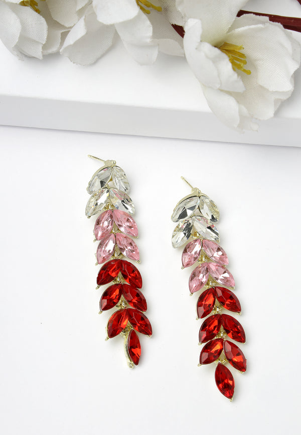 Pendientes largos con hojas rojas brillantes