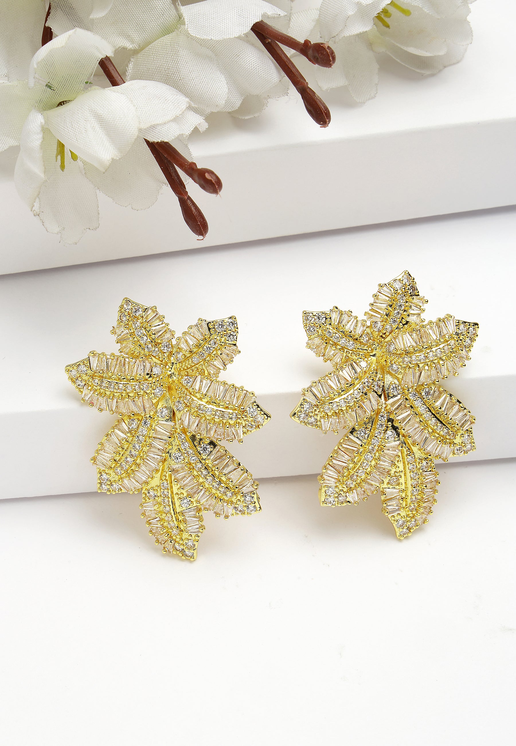 Cubic Zirconia Gule Finish Leaf Studs