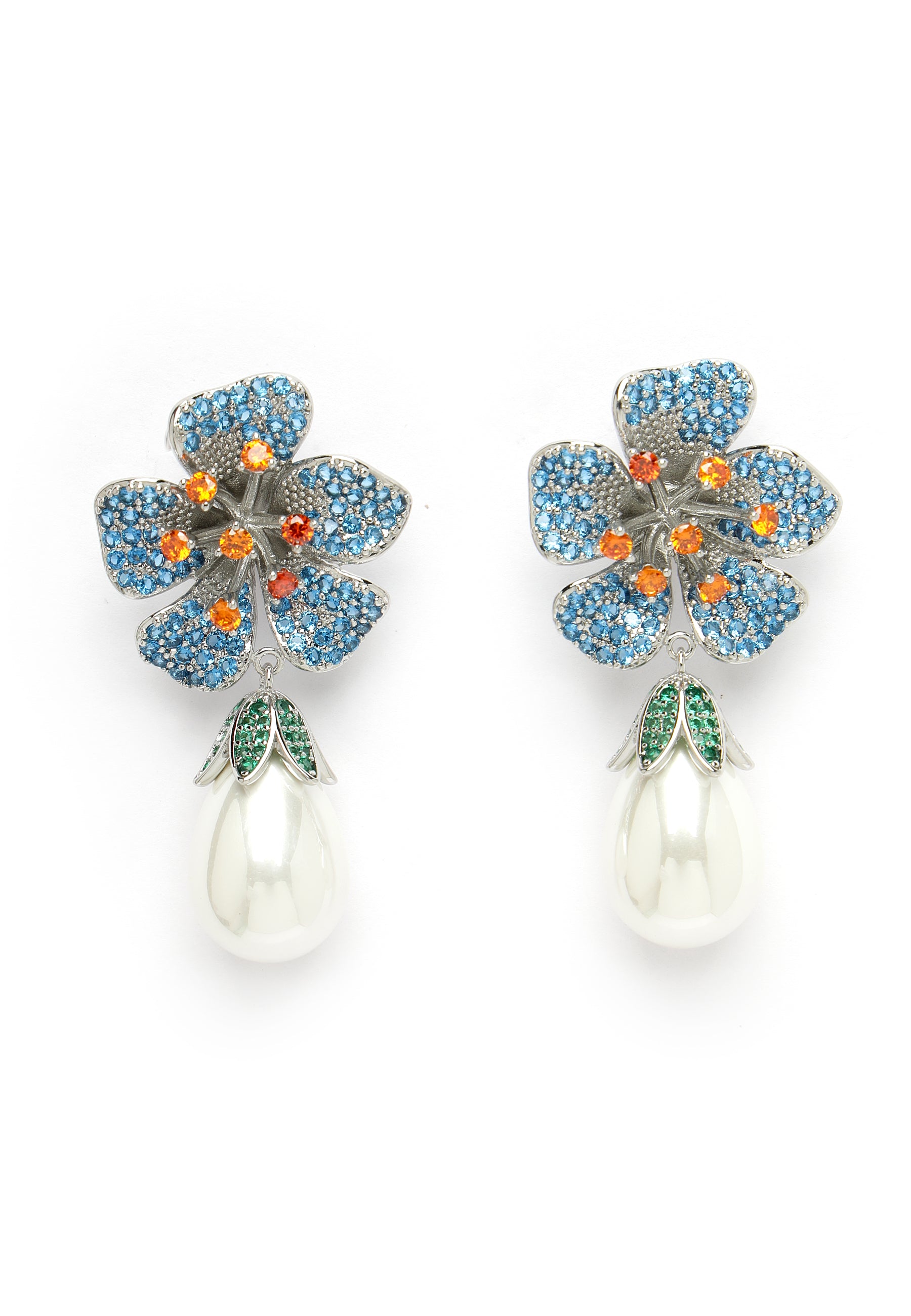 Boucles d'oreilles pendantes florales en zircone