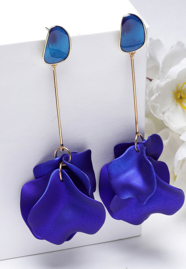 Metallic Blue Petal Dangle øreringe