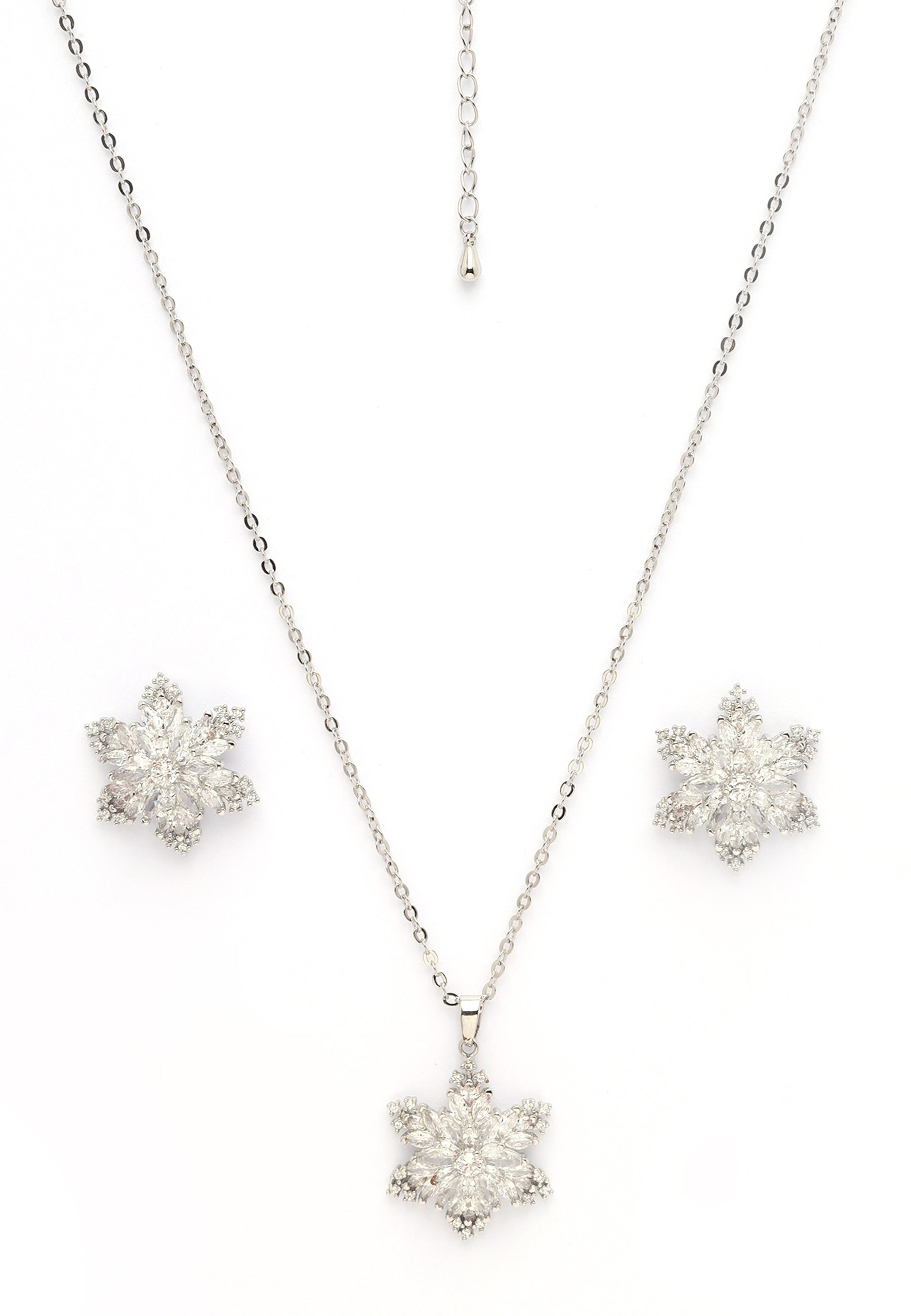 Sparkling Floral Earrings and Necklace Set